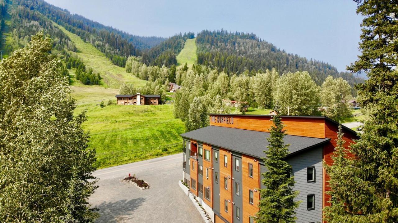 Hotel The Burfield Sun Peaks Exterior foto